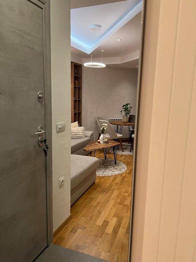 Maria'S Elite Luxury Apartment Skopje Eksteriør billede