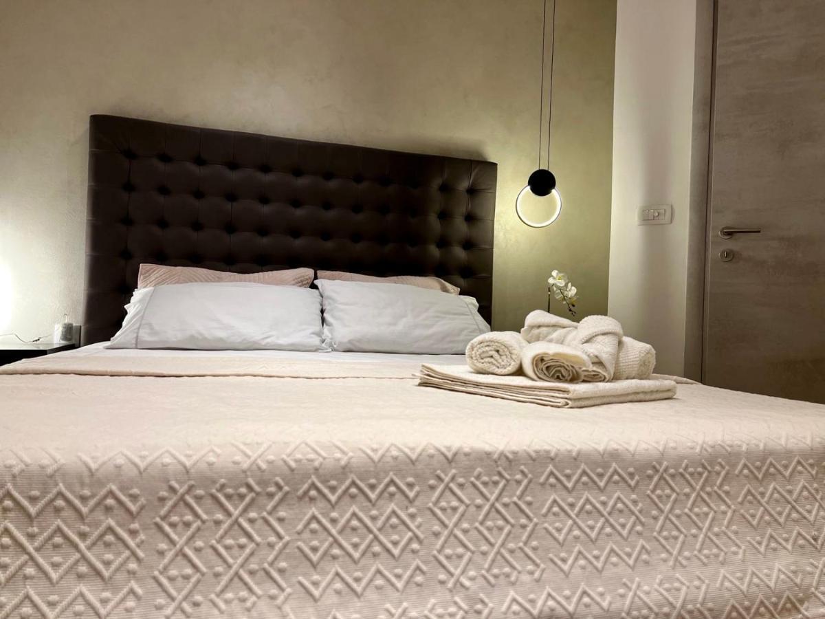 Maria'S Elite Luxury Apartment Skopje Eksteriør billede