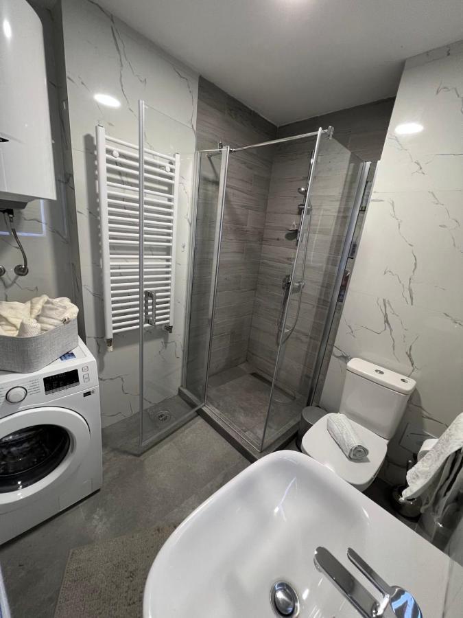 Maria'S Elite Luxury Apartment Skopje Eksteriør billede