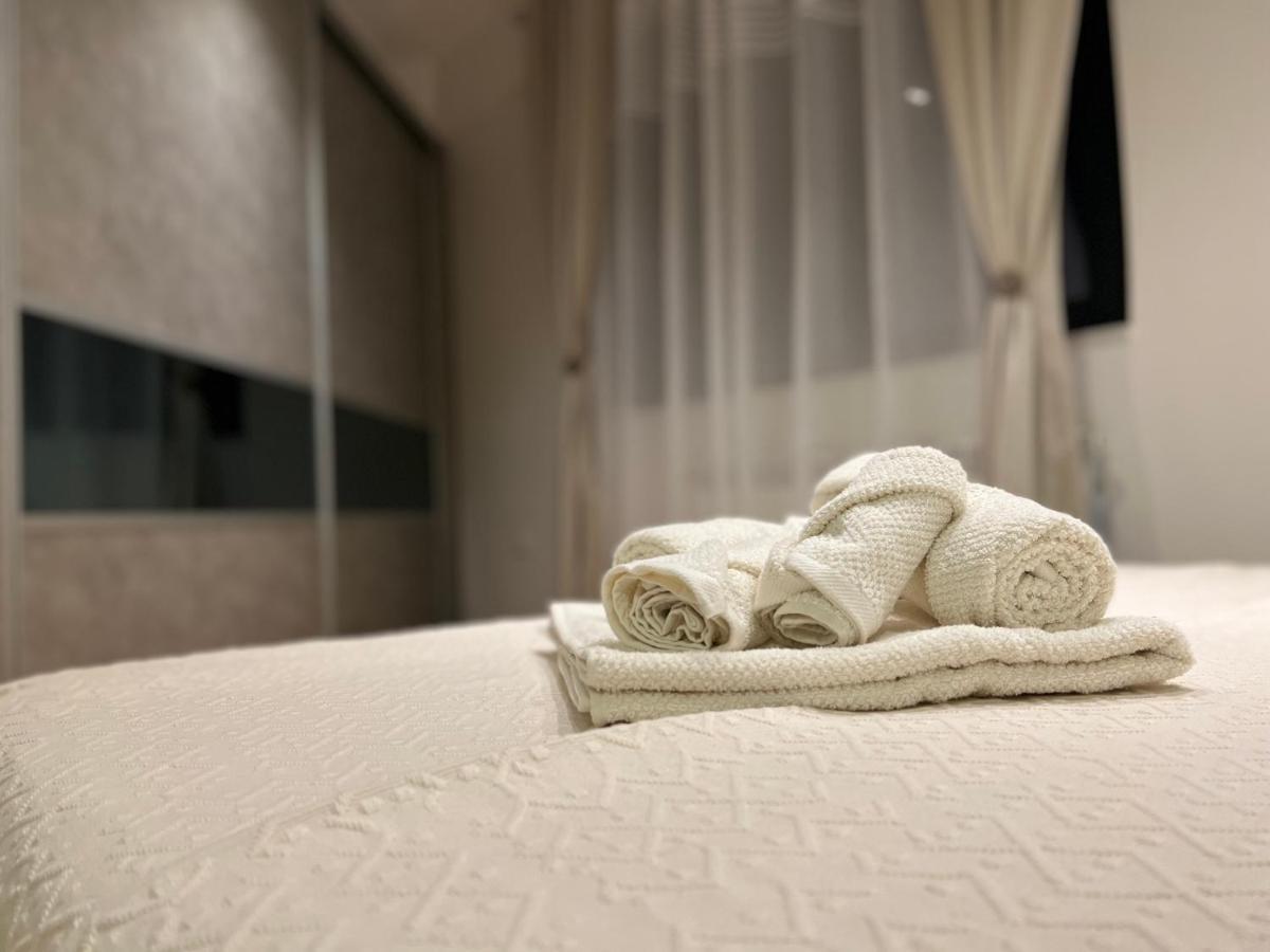 Maria'S Elite Luxury Apartment Skopje Eksteriør billede